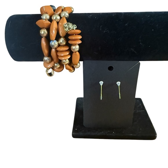 Brown and Gold Beaded Bracelets Jewelry - Picture 4 of 8